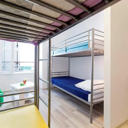 Downtown Hostel-3